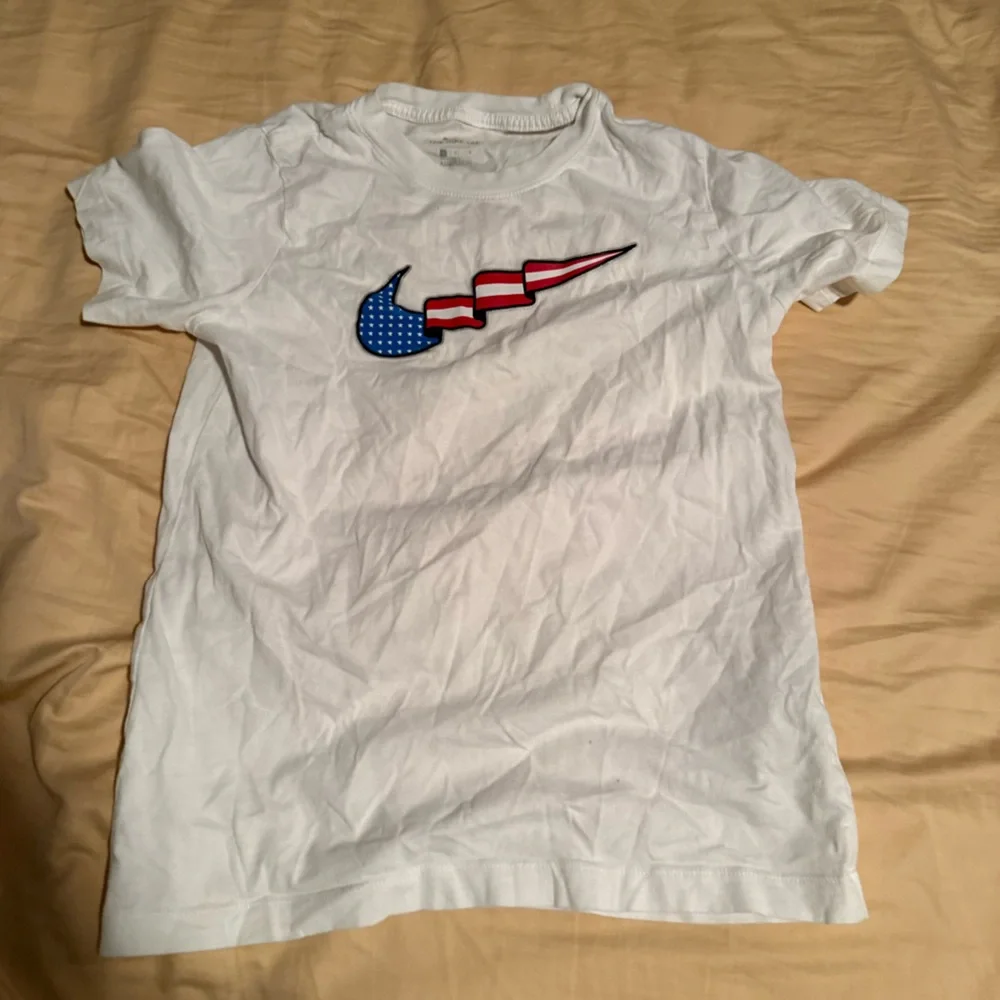 Nike White Tee with Patriotic American Chevron Graphic